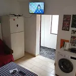 Private Flat In House 17 Tiran